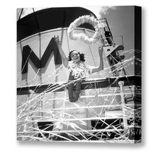 Load image into Gallery viewer, Lei Toss, Matson Lines Photograph, 1936